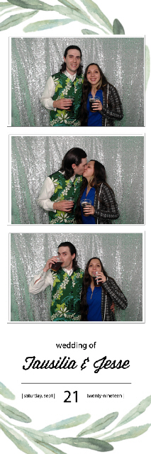 Tausila and Jesse's Wedding | View more photos from the event at gallery.photoboothbillings.com/u/PhotoBoothBillings/Tausila-and-Jesses-Wedding